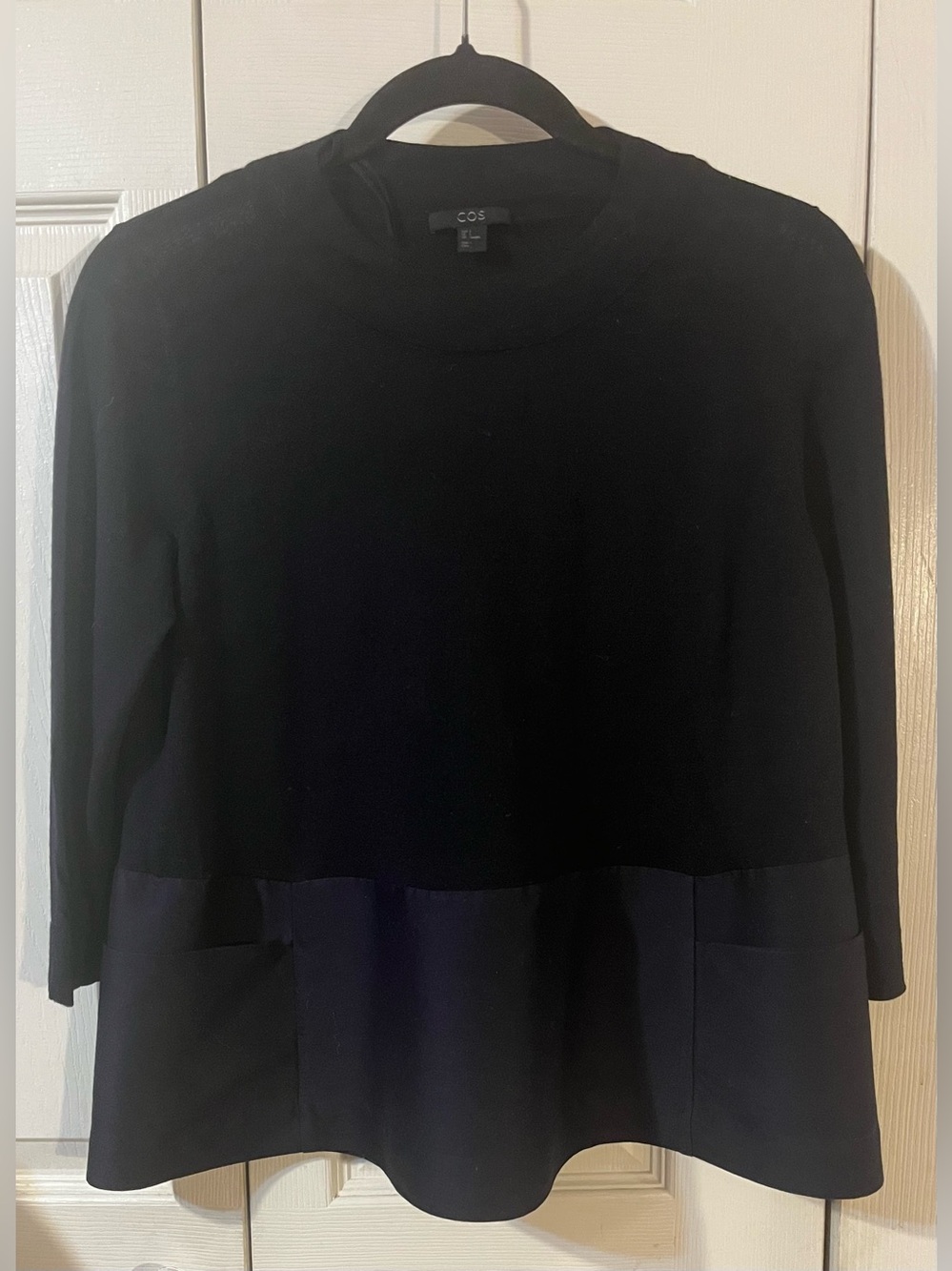 COS Colorblock Two Tone Navy/Black Wool Silk Cotton Blend Blouse Size Small